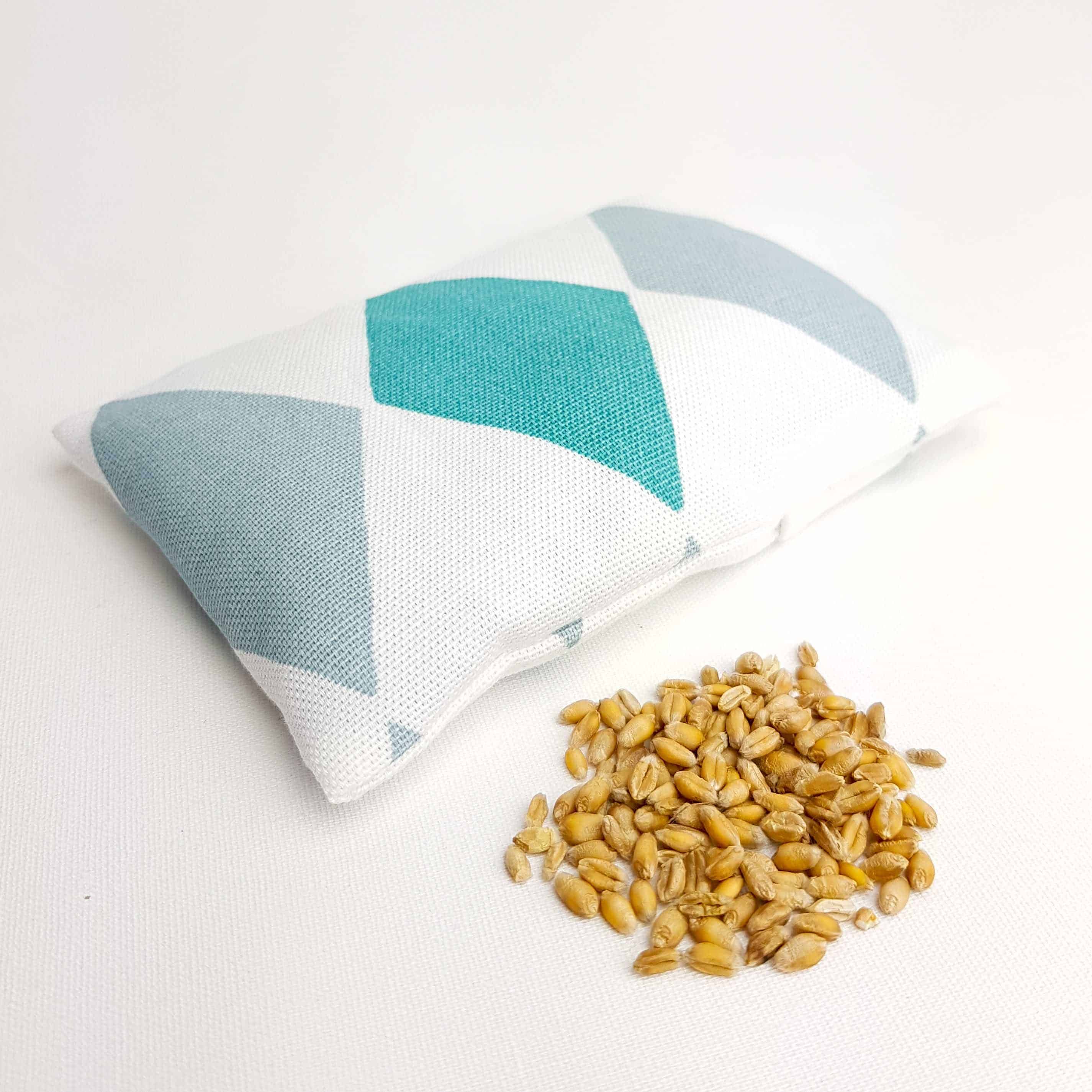 cropped-pittenzak-warmtekussen-coldpack-klein-5.jpg
